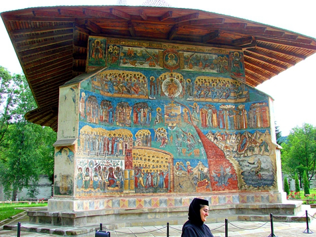 Монастир Воронець в Румунії