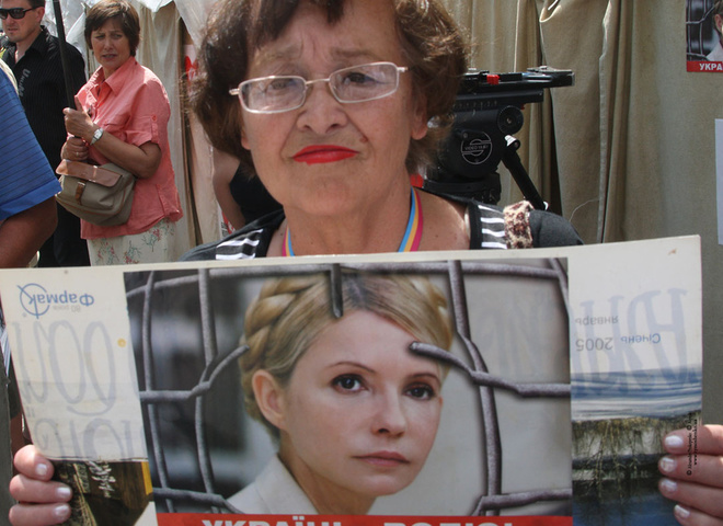 Тимошенко не будуть лікувати у Німеччині