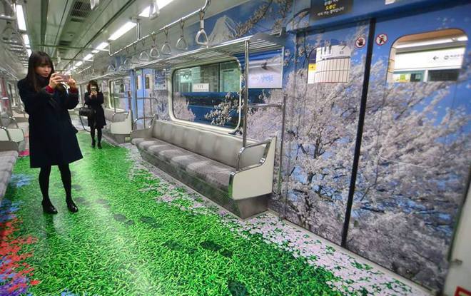 Креативное Сеульское метро
