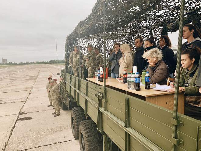 Алан Бадоев и Елена Коляденко стали режиссерами "Ходи Гідності" ко Дню Независимости