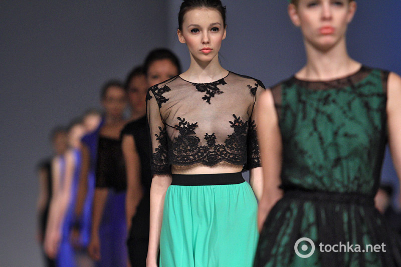 Показ Elena BURBA