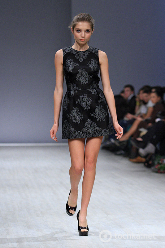 Показ Elena BURBA