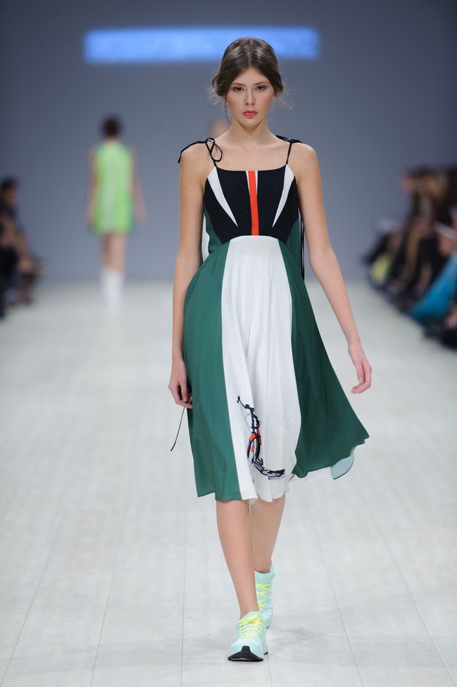 LARISA LOBANOVA ss 2016