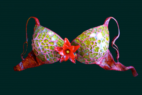 ТОП неординарных бюстов 