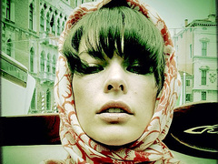 Мила Йовович