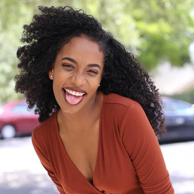 Тони-Энн Сингх