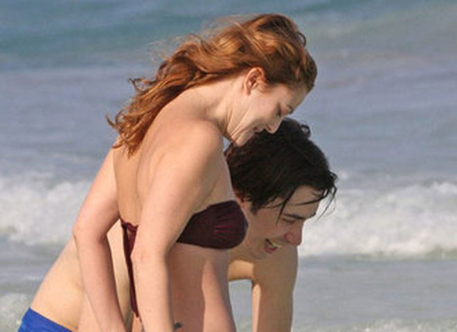 Дрю Берримор и Джастин Лонг