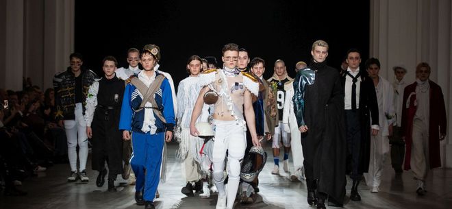 Ресайклинг, био-украшения и первые коллекции: как прошло открытие Ukrainian Fashion Week