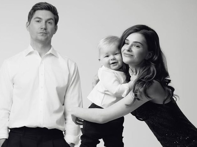 Володимир Остапчук із дружиною та сином переїжджають до Канади