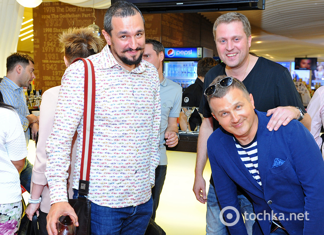 Прем'єра в кінотеатрі "Оскар"