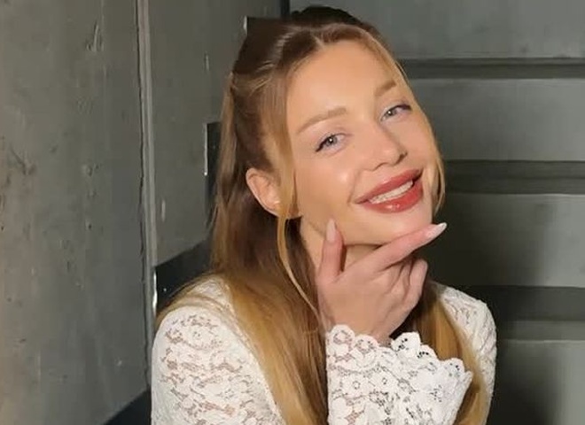 За руку з сином: Кароль запостила рідкісне селфі з 17-річним Веніаміном