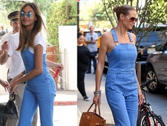 Как модели носят джинсовый комбинезон