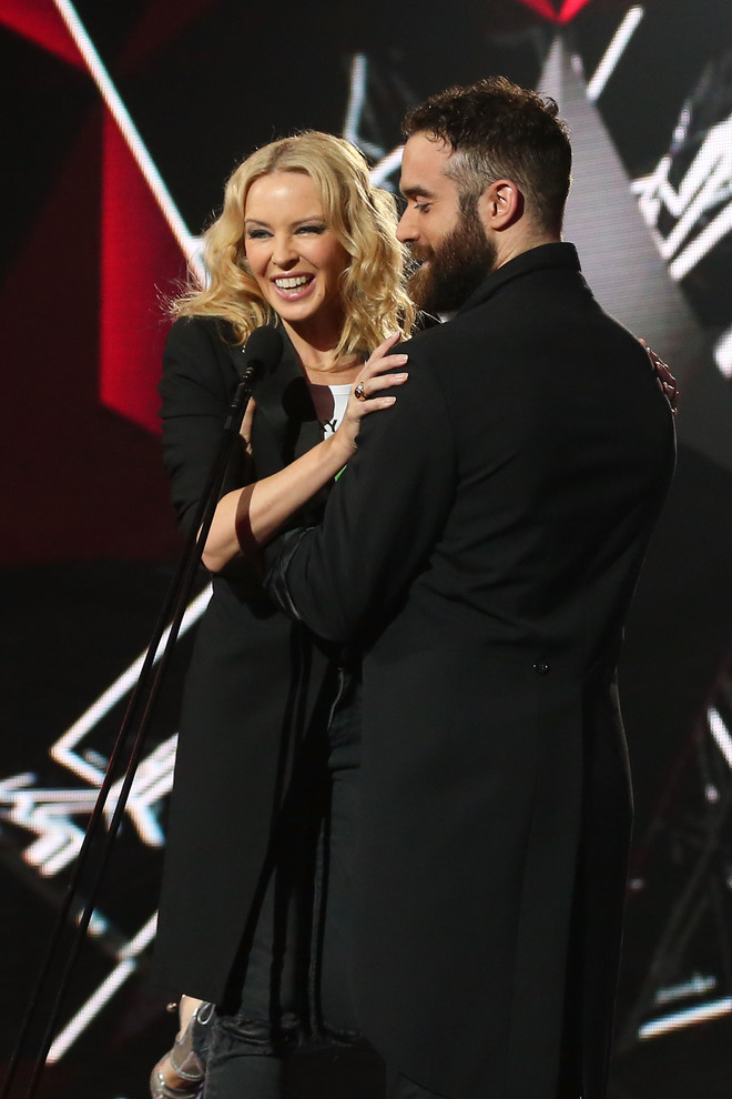 Кайли Миноуг и Джошуа Сассе