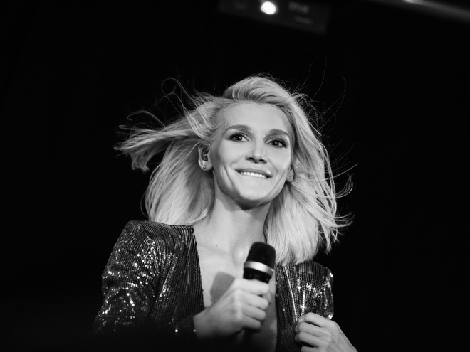 В киевском гей-клубе состоялось первое сольное выступление Миши Романовой