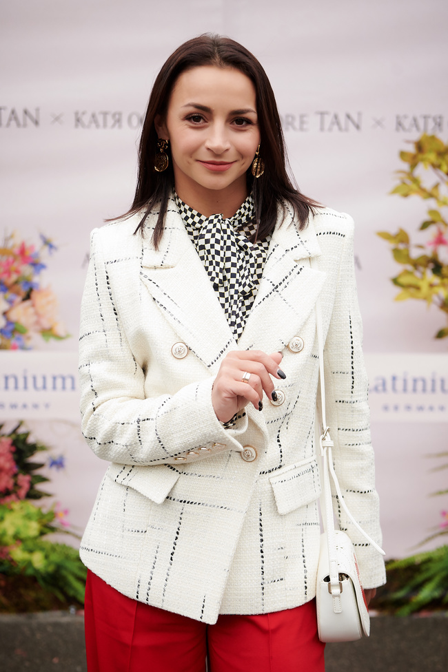 Илона Гвоздева