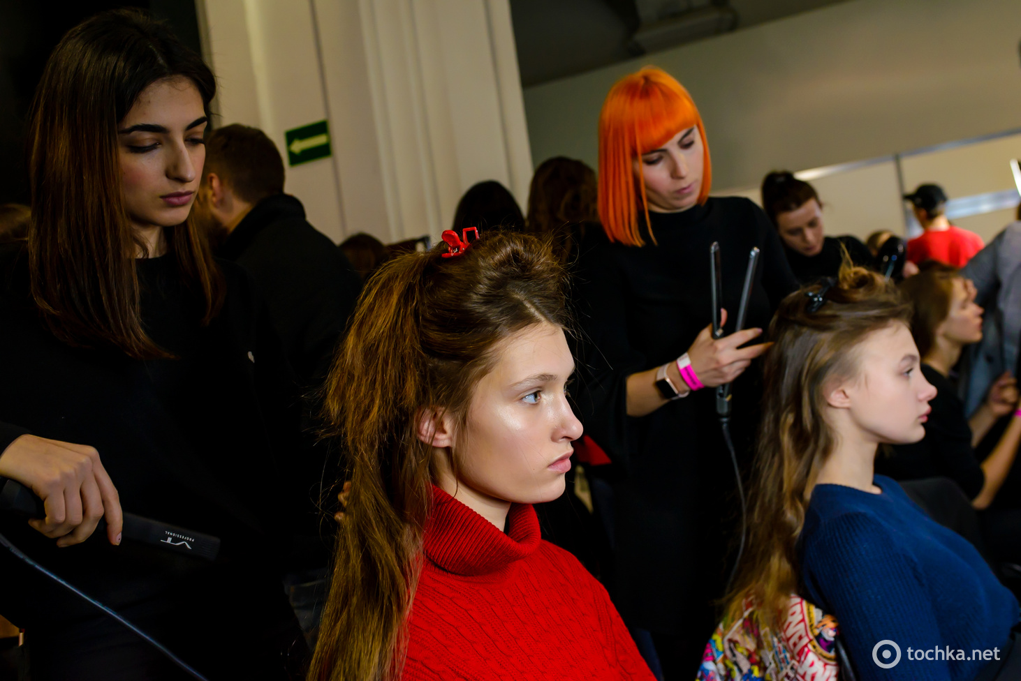 Backstage другого дня UFW FW 19-20