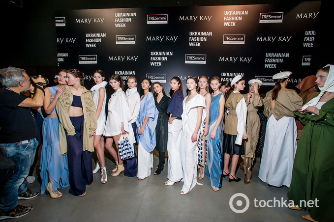 Backstage п'ятого дня UFW FW20 / 21