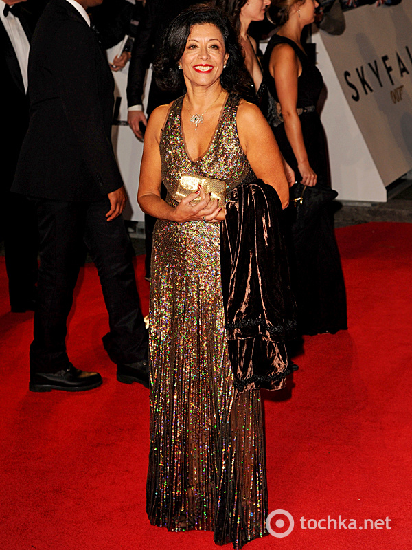 Наряди гостей на прем'єрі Бонда