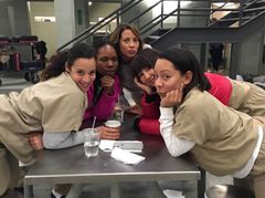 Цитаты сериала "Оранжевый-хит сезона"