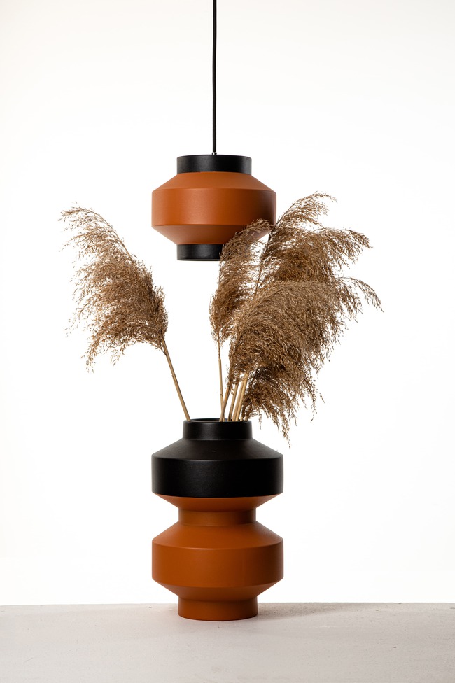 Світильники та вази PRAFORMA