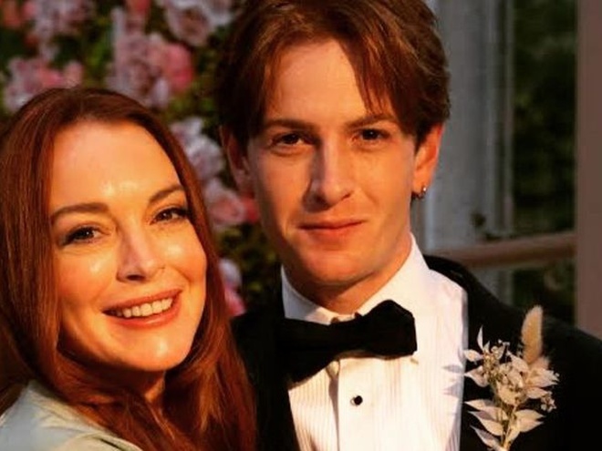 Брат Ліндсі Лохан злив у Мережу перше фото з її сином