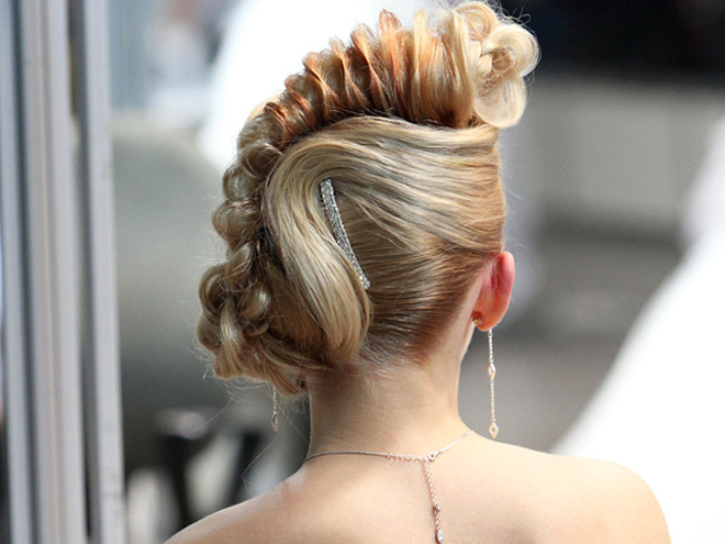 Smotri Luchshie Svadebnye Pricheski 2011 Foto Tochka Net