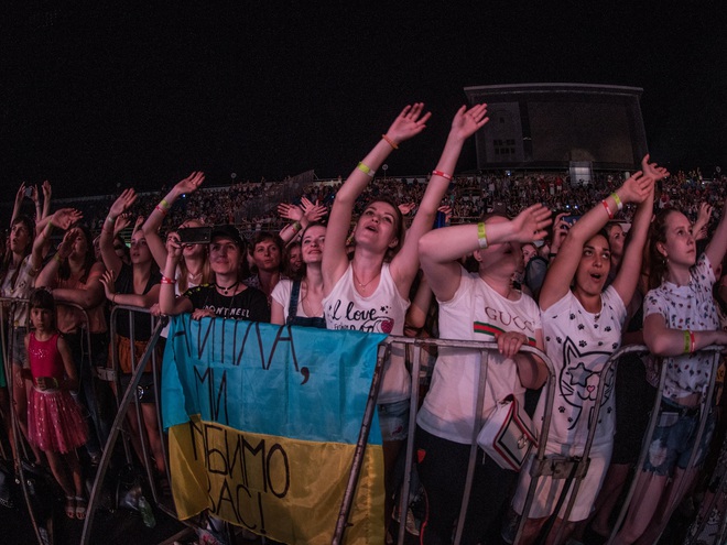 Антитіла в стадионном туре Hello