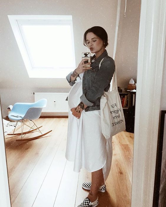 15 стильных беременных, которые умеют одеваться