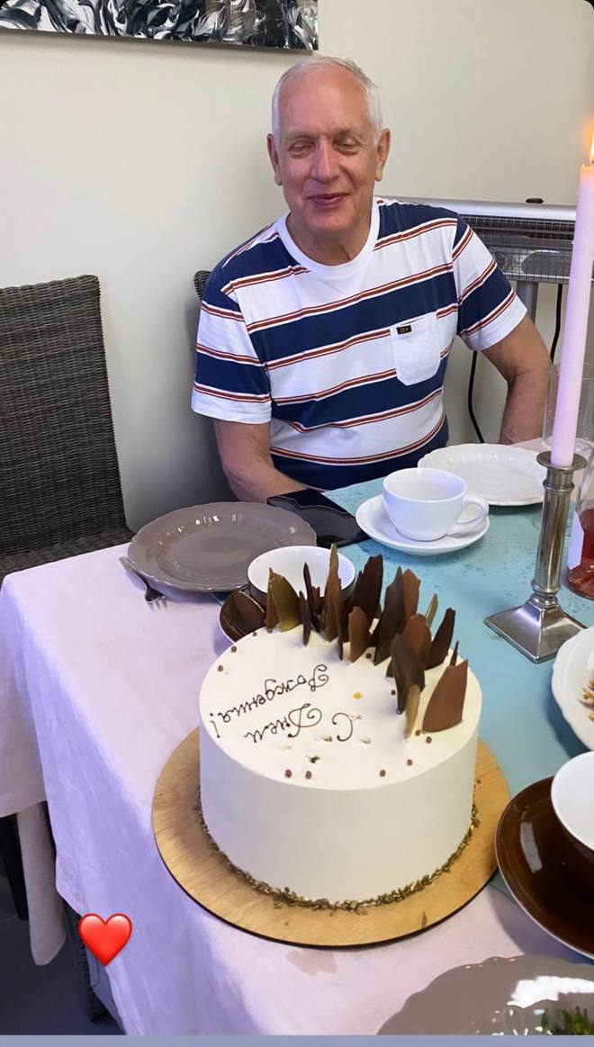 Папа Кати Осадчей