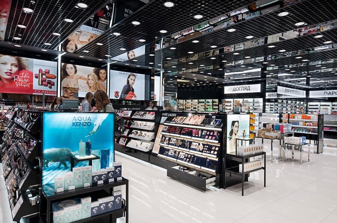 Магазин BROCARD - крупнейшая в стране парфюмерно-косметическая сеть в сегменте премиальных марок