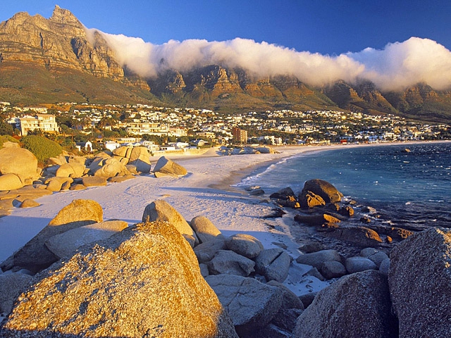 Топ-5 кращих міських пляжів в світі: Кліфтон-бич, Кейптаун, ПАР
