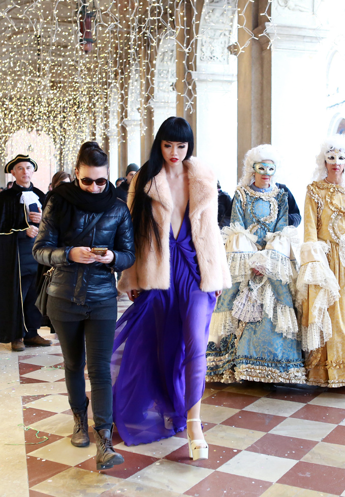 Супермодель Джессіка Мінь Ань готується представити нове шоу