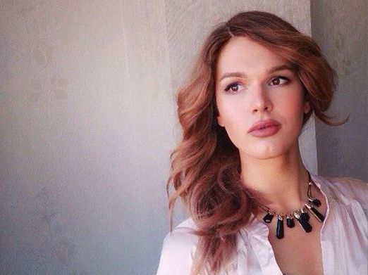 Борис Апрель