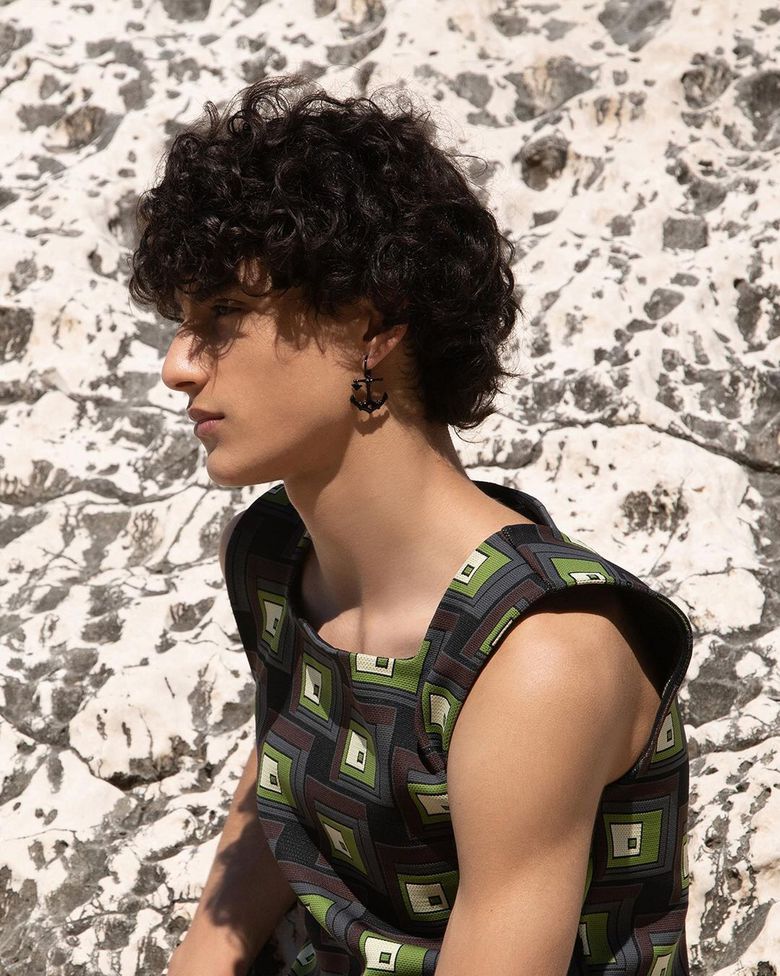 Prada весна-лето 2022