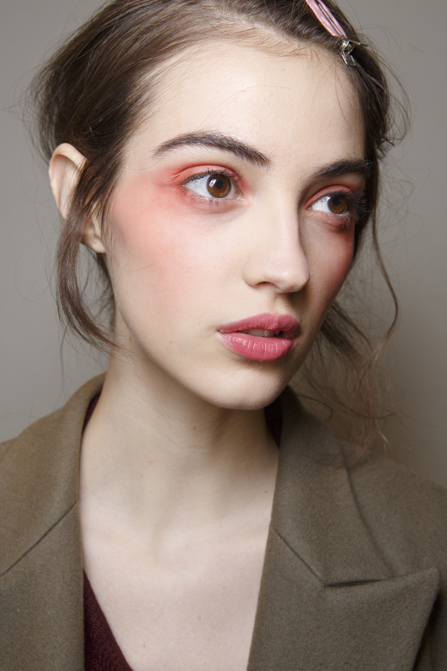 Giorgio Armani Prive заплакані очі