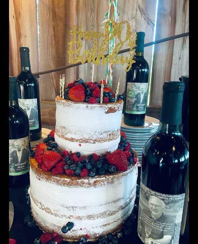 Торт батька Мадонні на 90-річчя