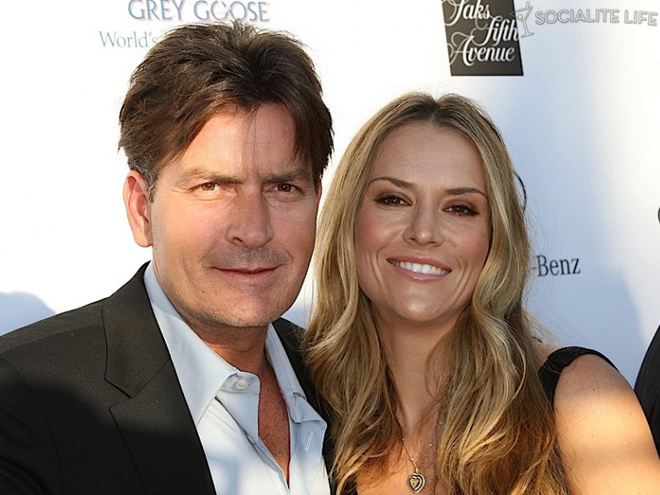 Чарли Шин и Брук Мюллер