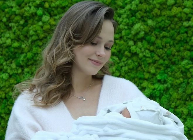 Кошмал із 7-місячною донькою екстрено госпіталізували посеред ночі