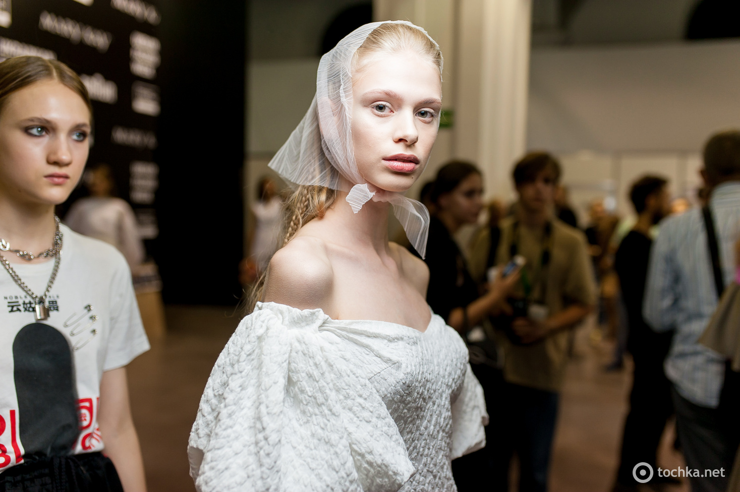 Backstage второго дня UFW SS20