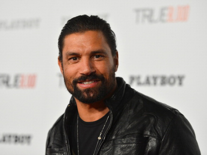 Ману Беннетт (Cover)