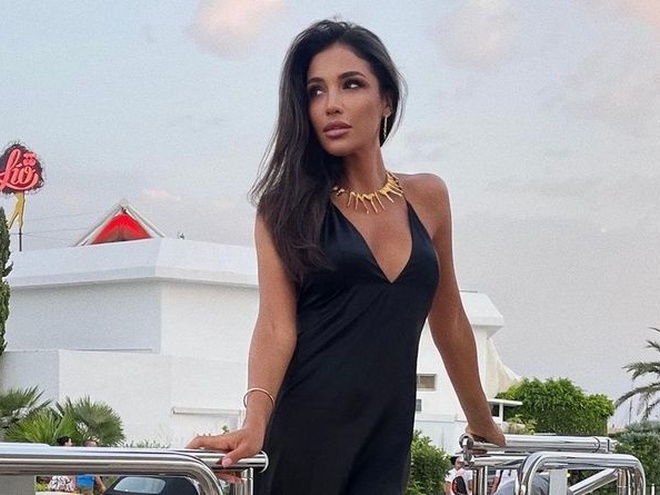 Екссолістка «ВІА Гри» Санта Дімопулос оголосила про переїзд у Дубай