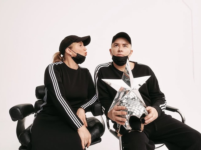 У мережі показали архівне фото Андрія Данилка з вусами