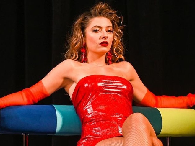 Петрожицька висловилася про стосунки з нареченим, який живе у Німеччині