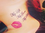 тату с отпечатком губ – новый бьюти-тренд 
