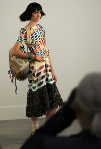 створення макіяжу в стилі Chanel