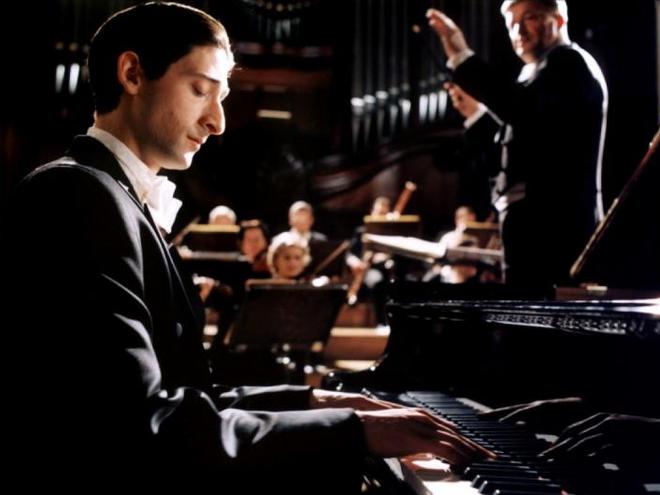 Джин Гутовски