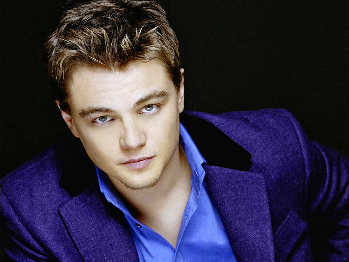 Мужчины в кино Леонардо Ди Каприо, Тоби Магуайр и Джеймс