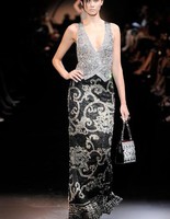 Розкішну осінь відкриває Armani Prive 