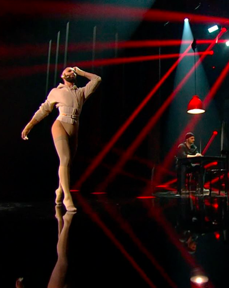 Кончіта Вурст в образі чоловіка: 31 фото іменинника дня