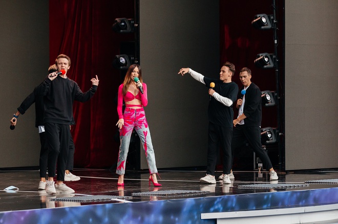 "Лови кураж" и Надя Дорофеева